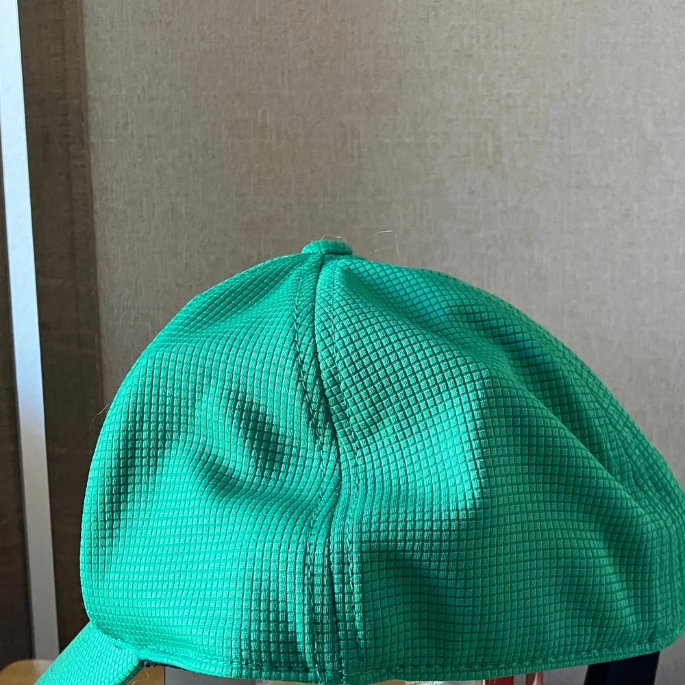 Notre dame Top of the World Cap